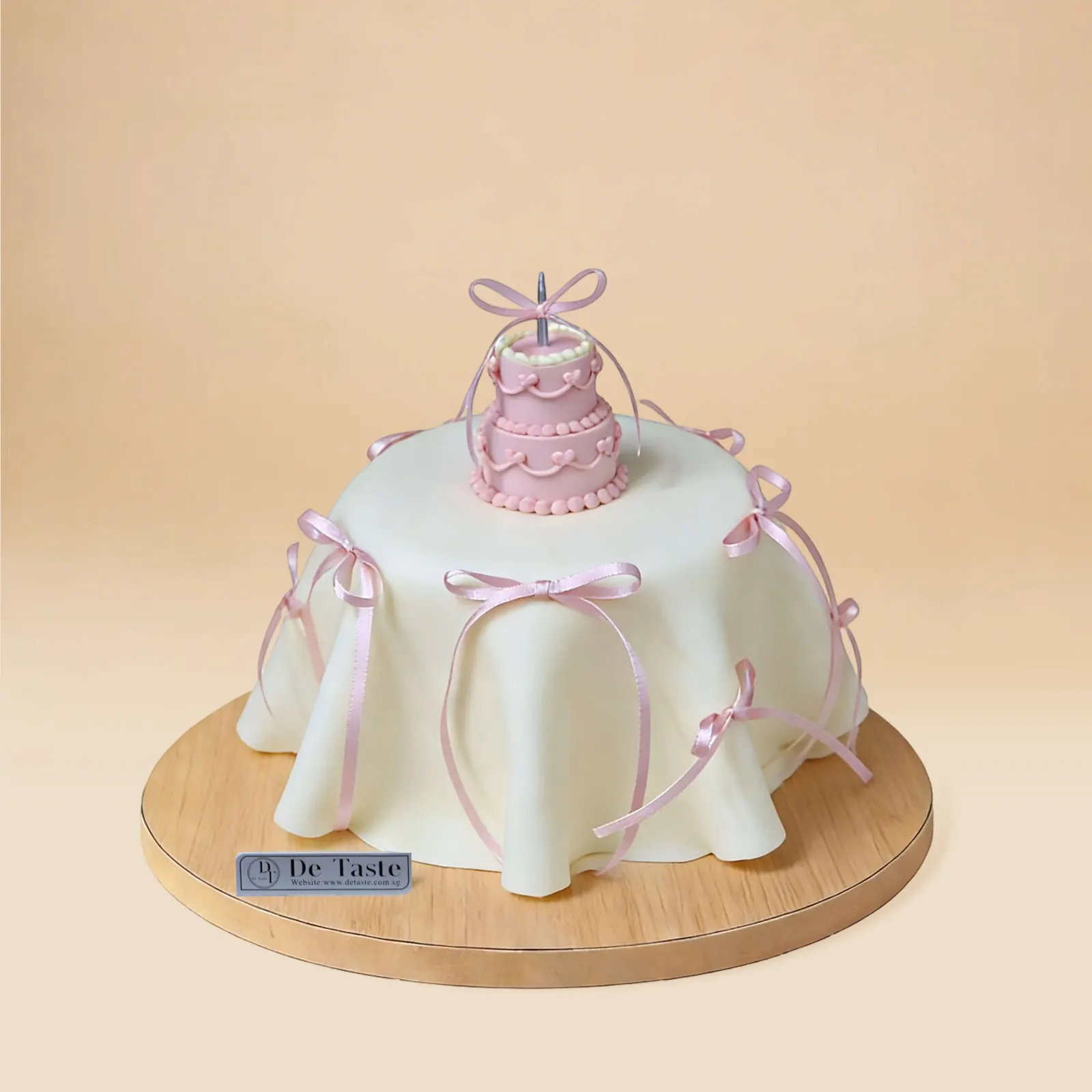 Pink Bow Tablecloth Cake