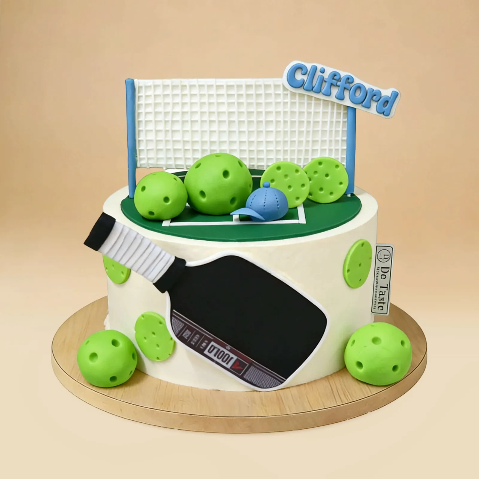 The Pickleball Pro Celebration Cake